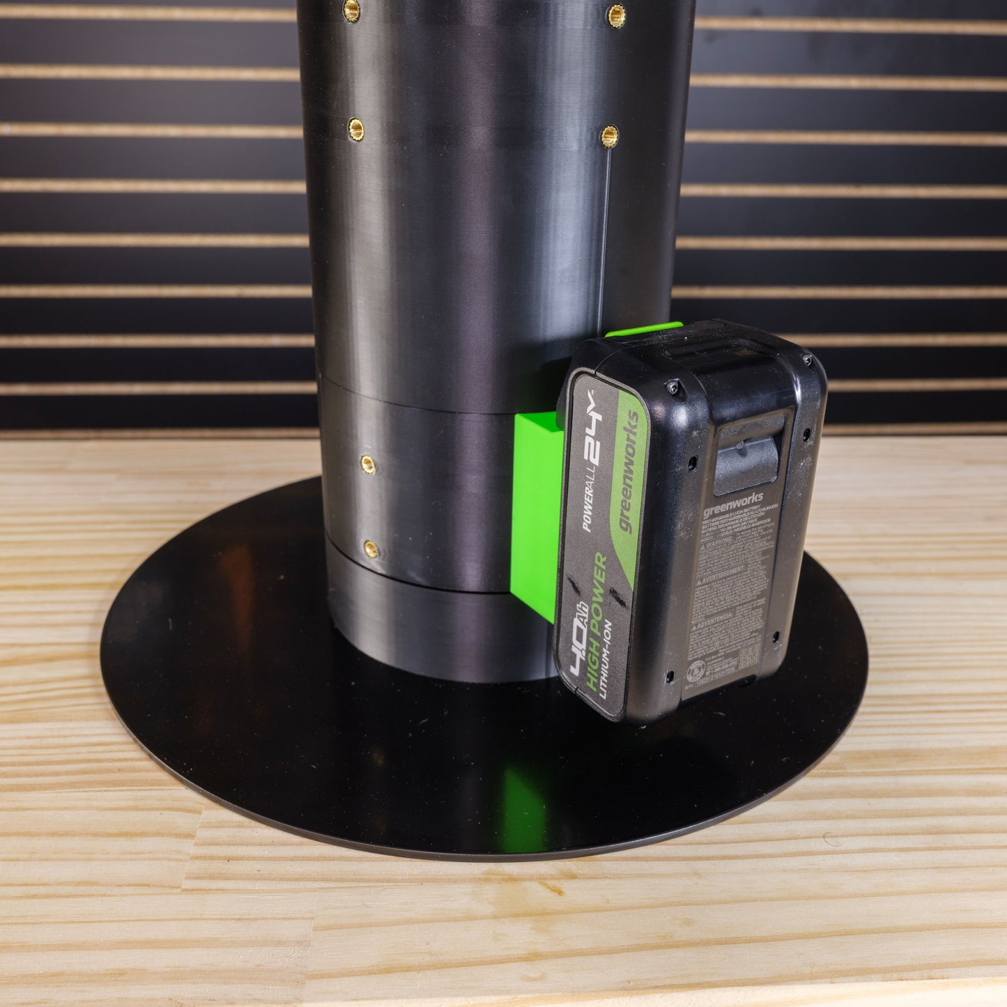Greenworks 24V Battery Holder Bracket - Battery Carousel