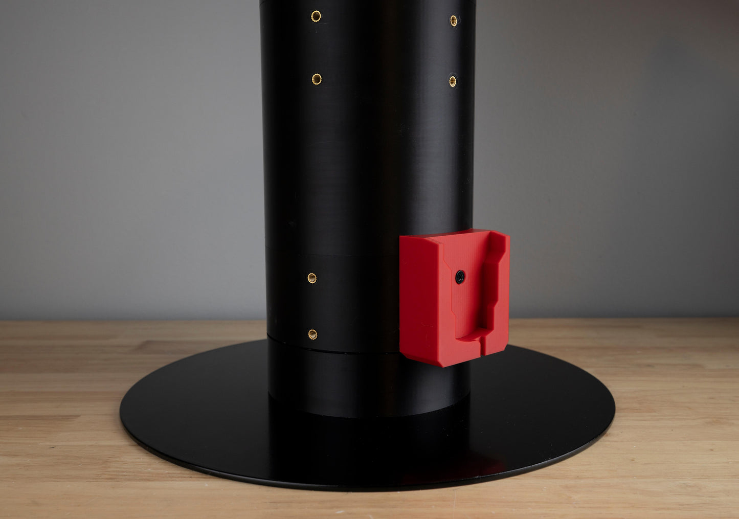 Milwaukee M18 Battery Holder Bracket - Battery Carousel
